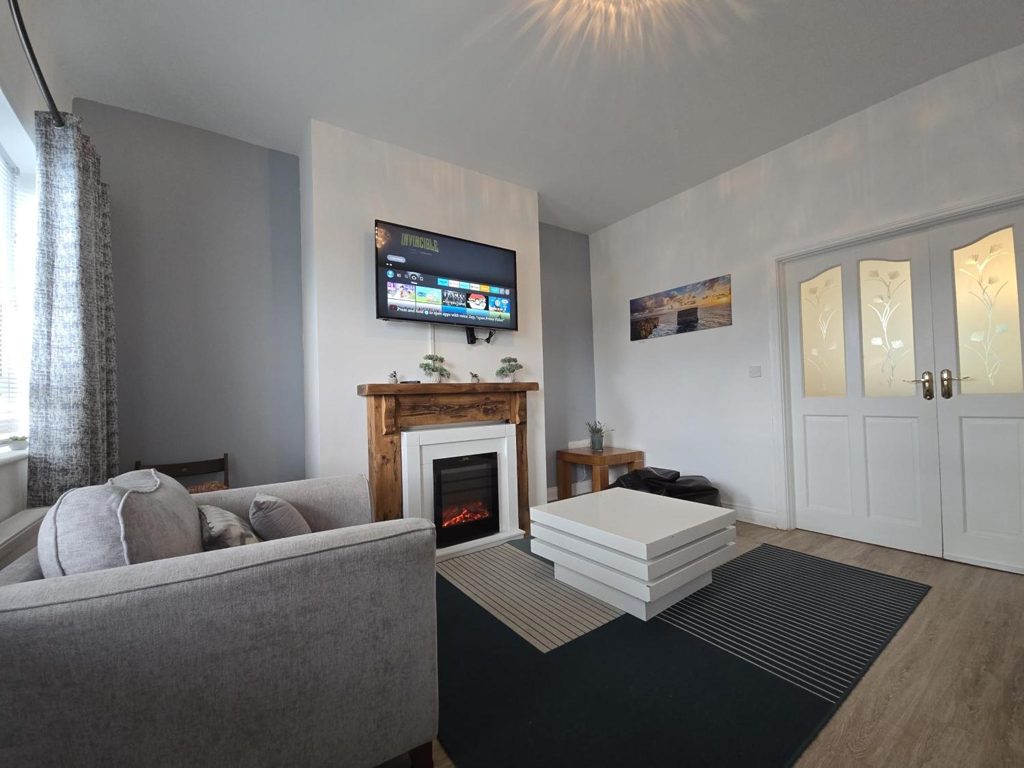 Wild Atlantic Way - Retreat - Sleeps 12 * Ballyshannon